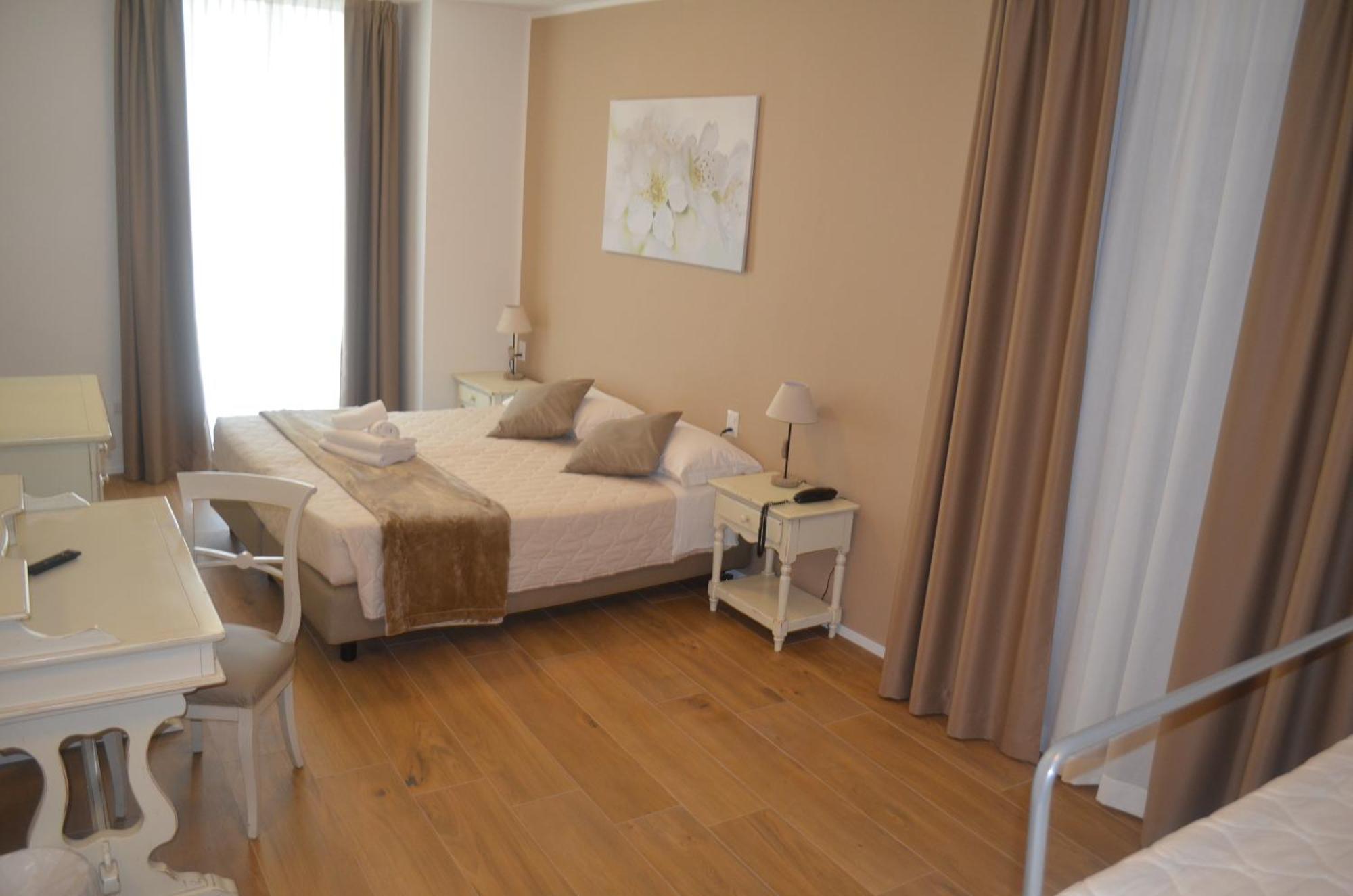 Rivamia Riva del Garda