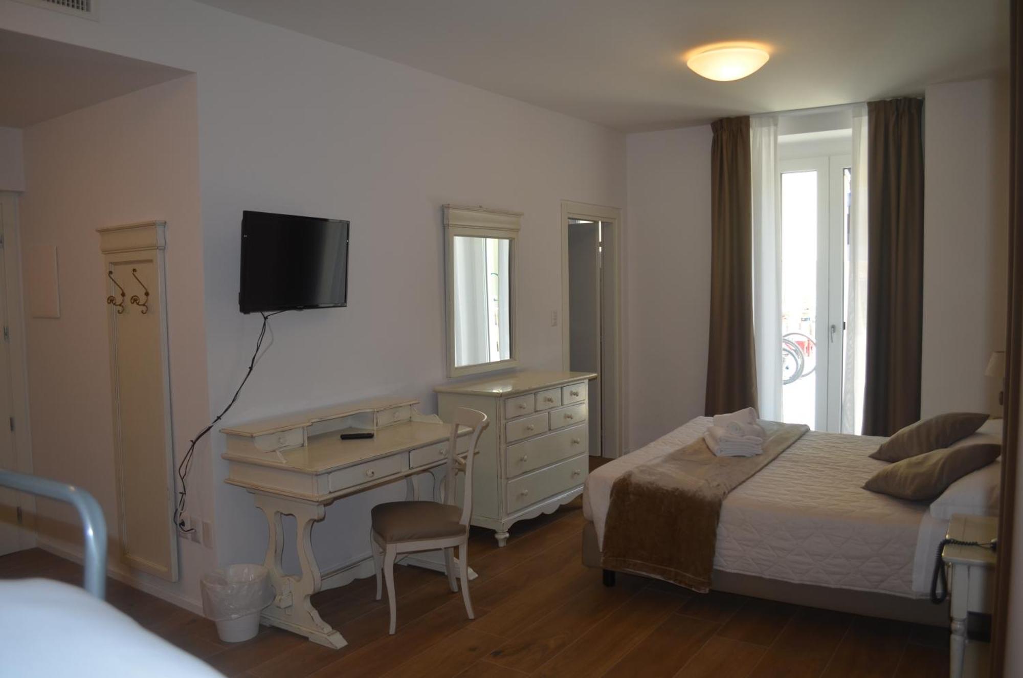 Rivamia Hotel 3*