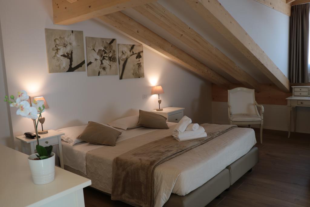 Hotel Rivamia